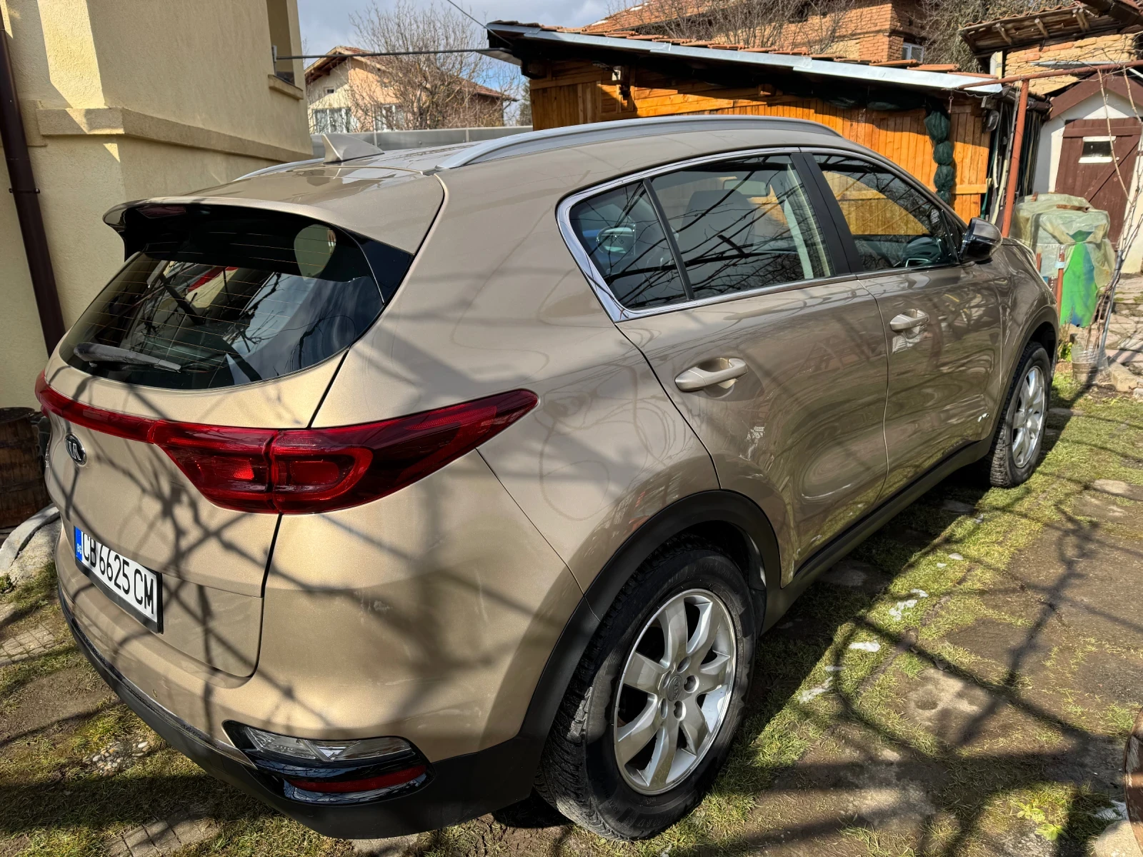 Kia Sportage 1.6 TGDI 4x4 Executive , снимка 5 - Автомобили и джипове - 54209064