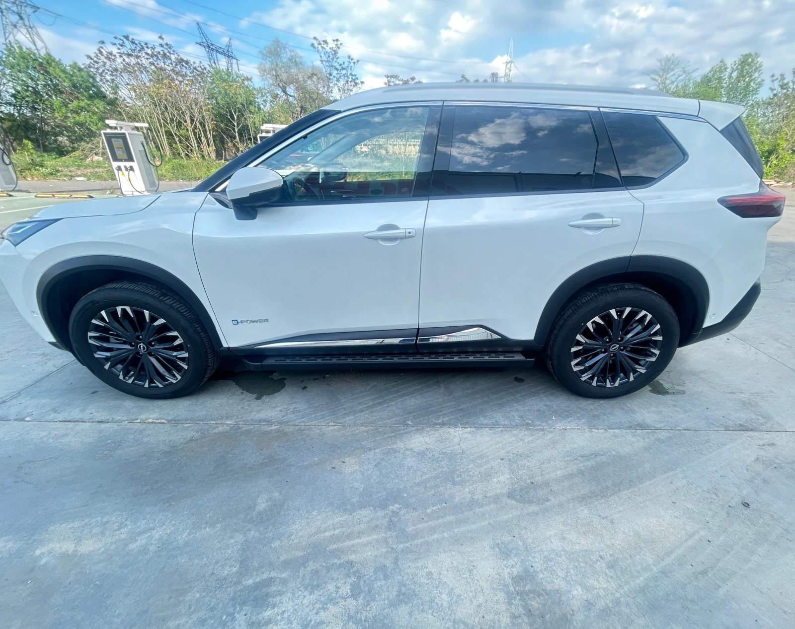Nissan X-trail Е-Power E-4orce Tekna Plus 4x4, снимка 7 - Автомобили и джипове - 54546140