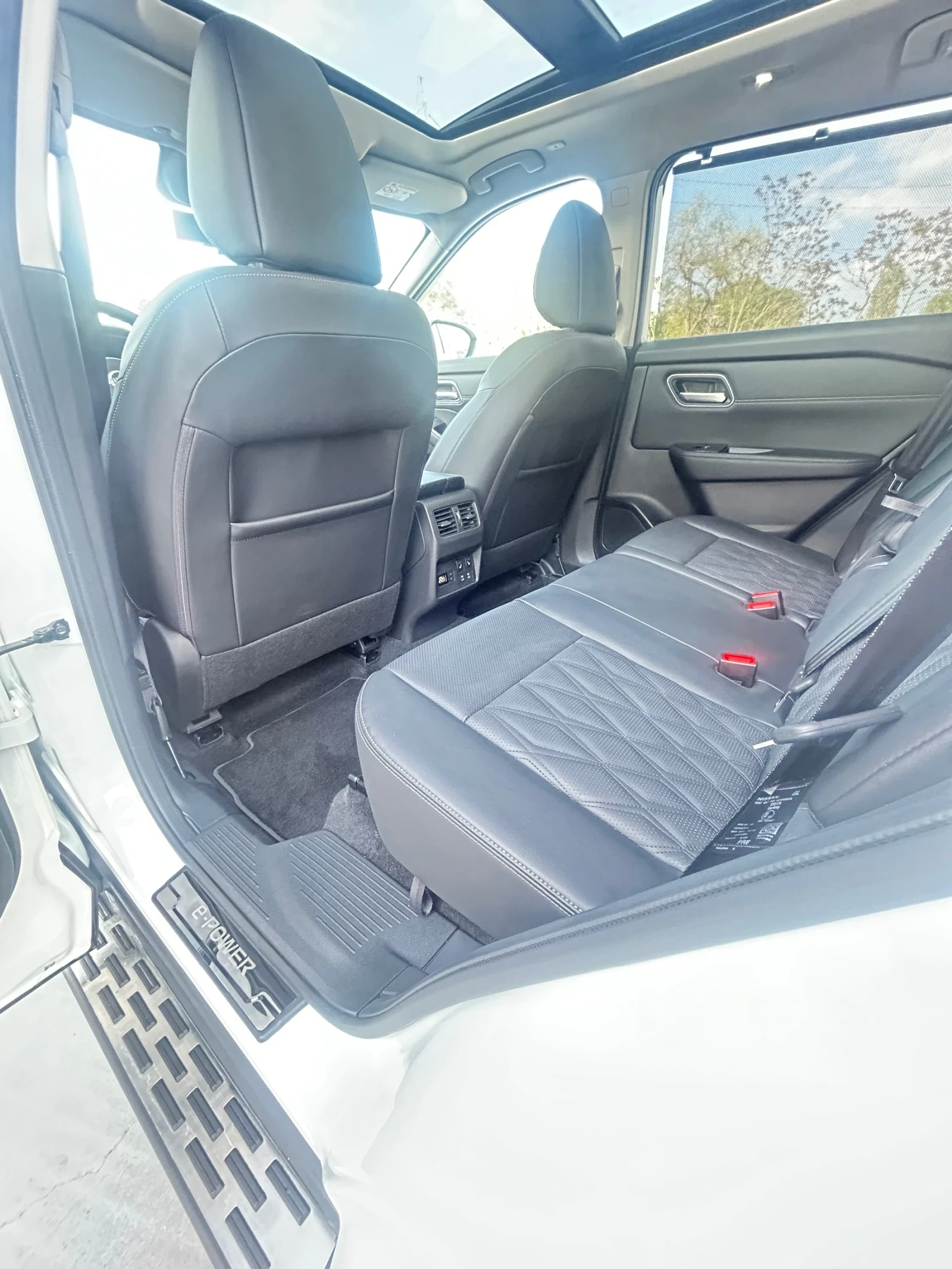 Nissan X-trail Е-Power E-4orce Tekna Plus 4x4, снимка 10 - Автомобили и джипове - 54546140