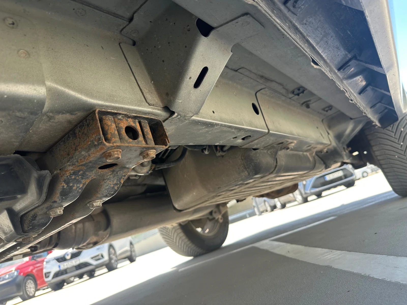 Jeep Grand cherokee 3.0 CDR Overland, снимка 13 - Автомобили и джипове - 54723328