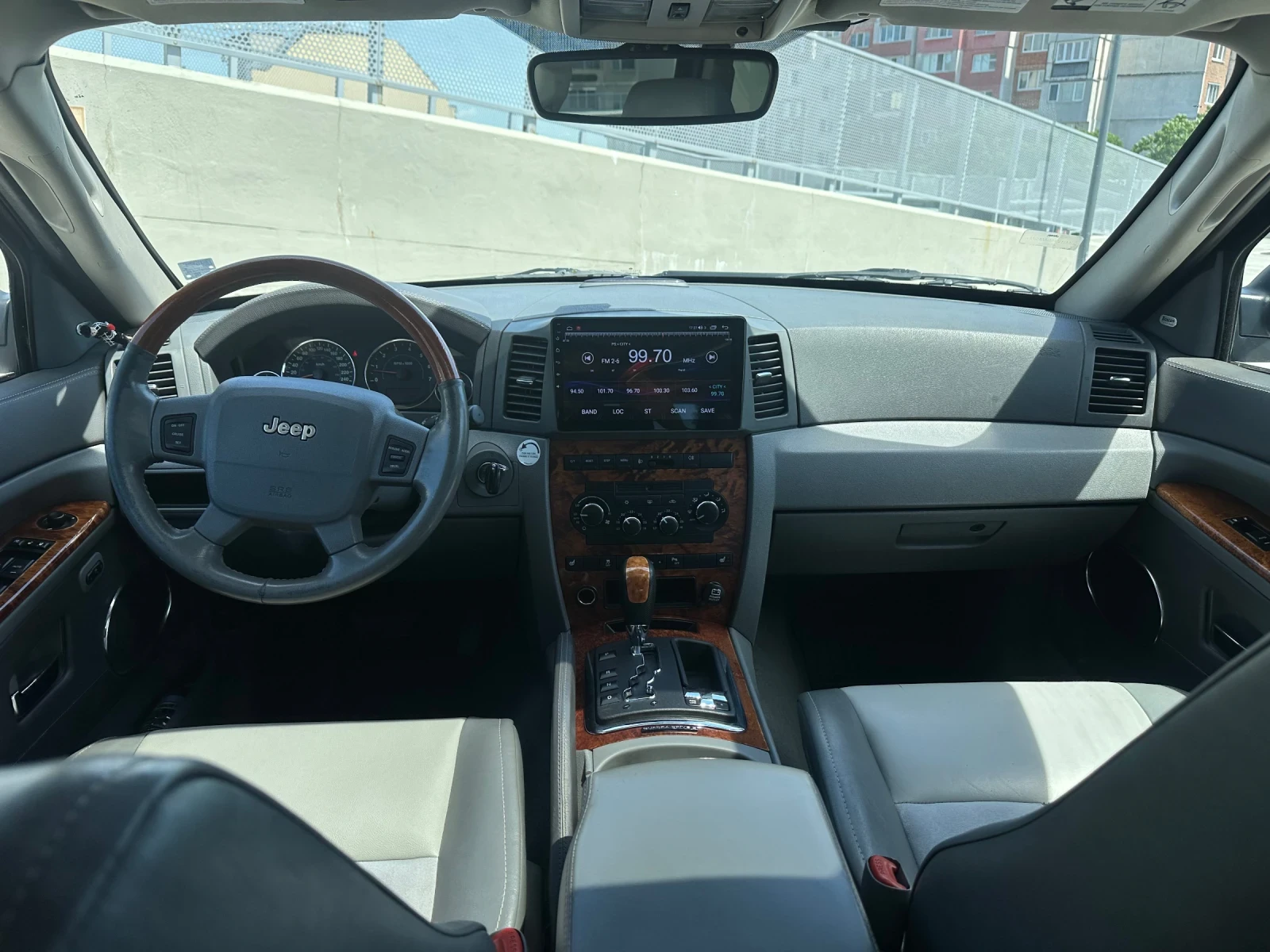 Jeep Grand cherokee 3.0 CDR Overland, снимка 8 - Автомобили и джипове - 54723328