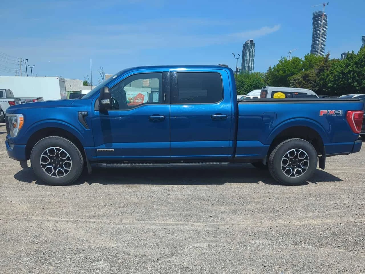Ford F150 * 4WD SuperCrew Box * CARFAX * БЕЗ ПЪРВОНАЧАЛНА ВН, снимка 2 - Автомобили и джипове - 54735144