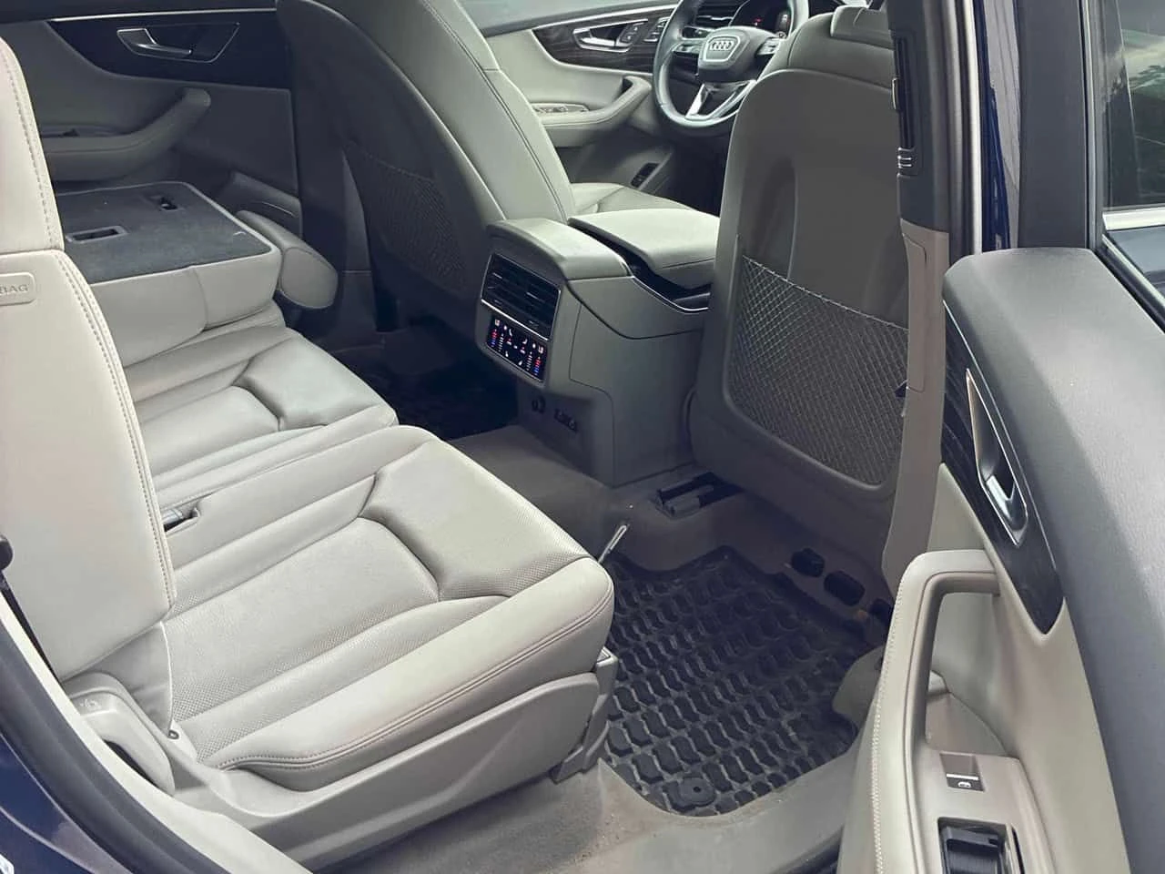 Audi Q7 Progressiv / MATRIX /ОБДУХВАНЕ/ОТ ПРЕДСТАВИТЕЛСТВО, снимка 15 - Автомобили и джипове - 55156757
