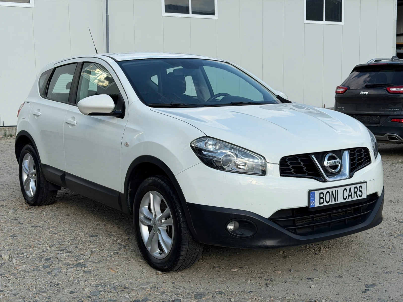 Nissan Qashqai 1.5DCI-110к.с./ Автопилот/ Парктроник, снимка 3 - Автомобили и джипове - 55351906