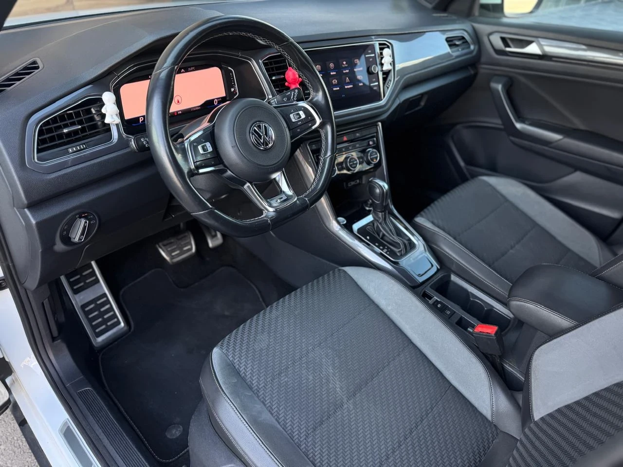 VW T-Roc 2.0 R-LINE, снимка 7 - Автомобили и джипове - 55547028