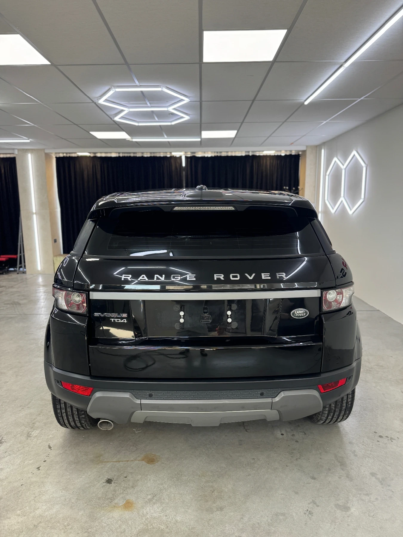 Land Rover Range Rover Evoque 2.0 150кс TD4, снимка 5 - Автомобили и джипове - 55888727