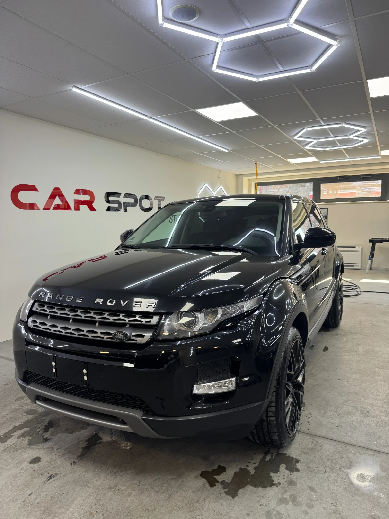 Land Rover Range Rover Evoque 2.0 150кс TD4, снимка 2 - Автомобили и джипове - 55888727