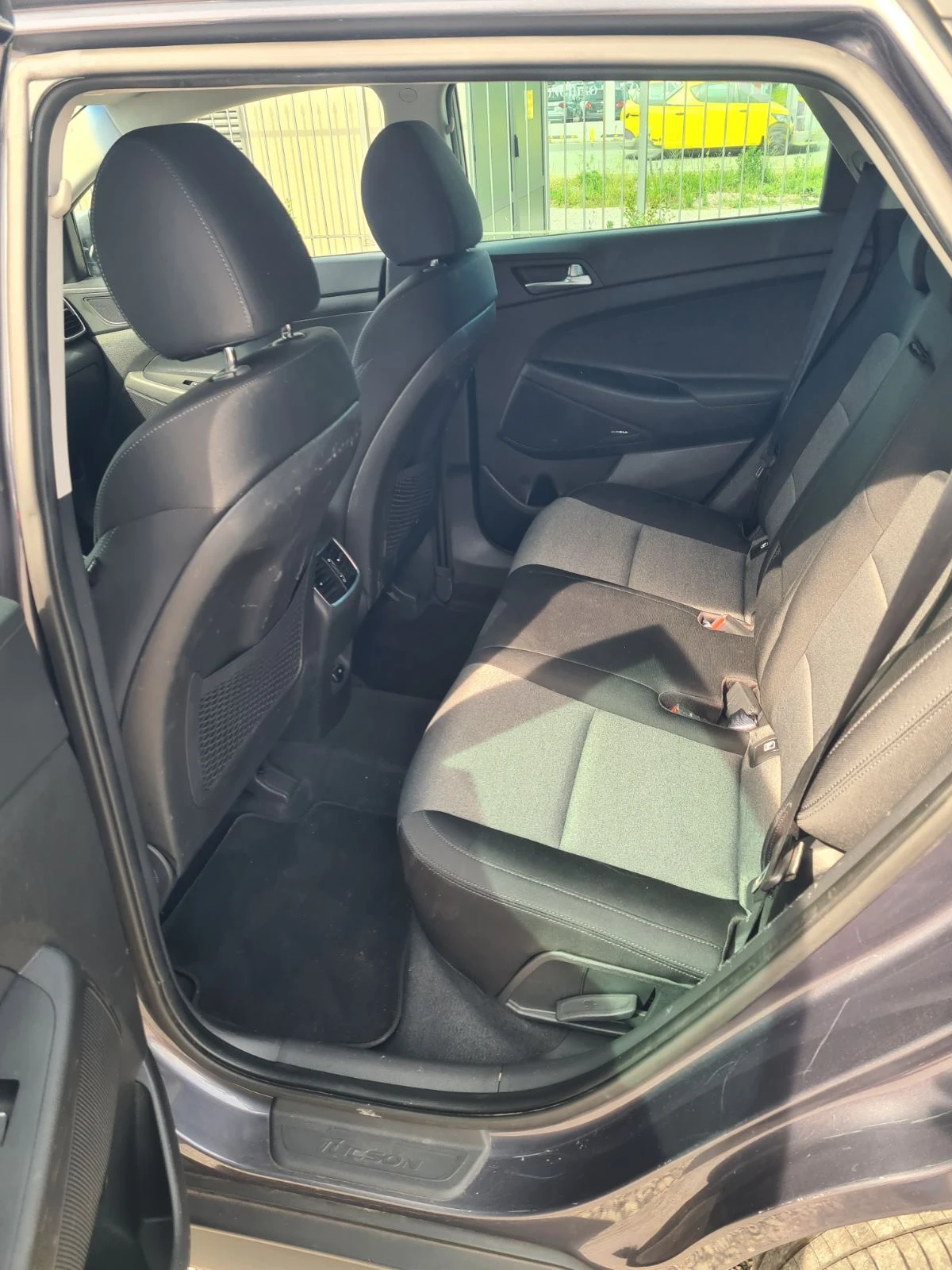 Hyundai Tucson 1.6CRDI 136k.c Mild Hybrid 48v EURO 6D, снимка 16 - Автомобили и джипове - 56087438