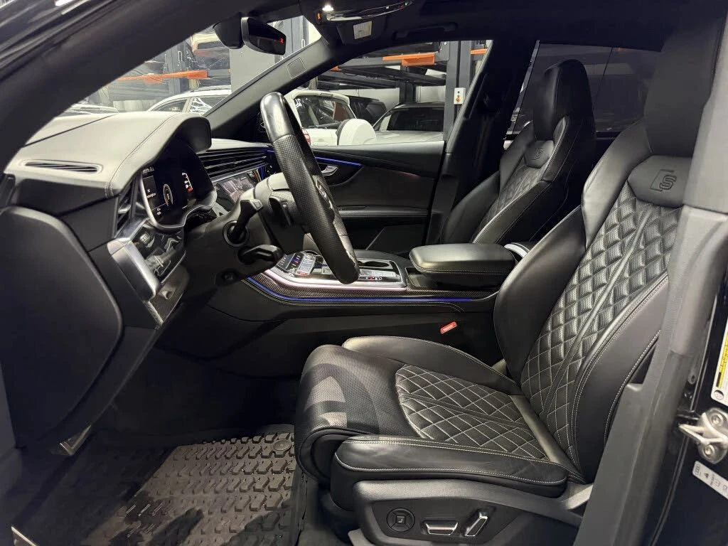 Audi SQ8, снимка 8 - Автомобили и джипове - 56688596