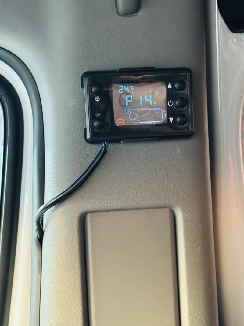 Mercedes-Benz Sprinter 316 МАГАЗИНСКИ!!MAXI!Немски!ТОП!КЛИМАТР!9м.ТОП!, снимка 16 - Бусове и автобуси - 52419823