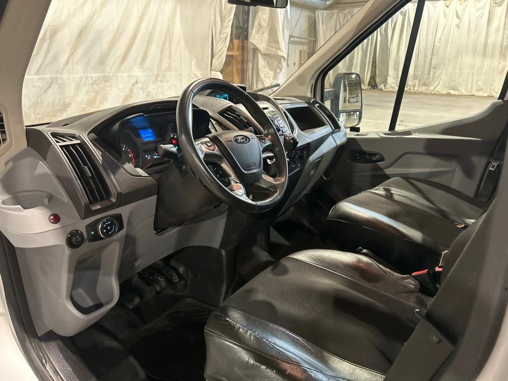 Ford Transit Бордови - изображение 5