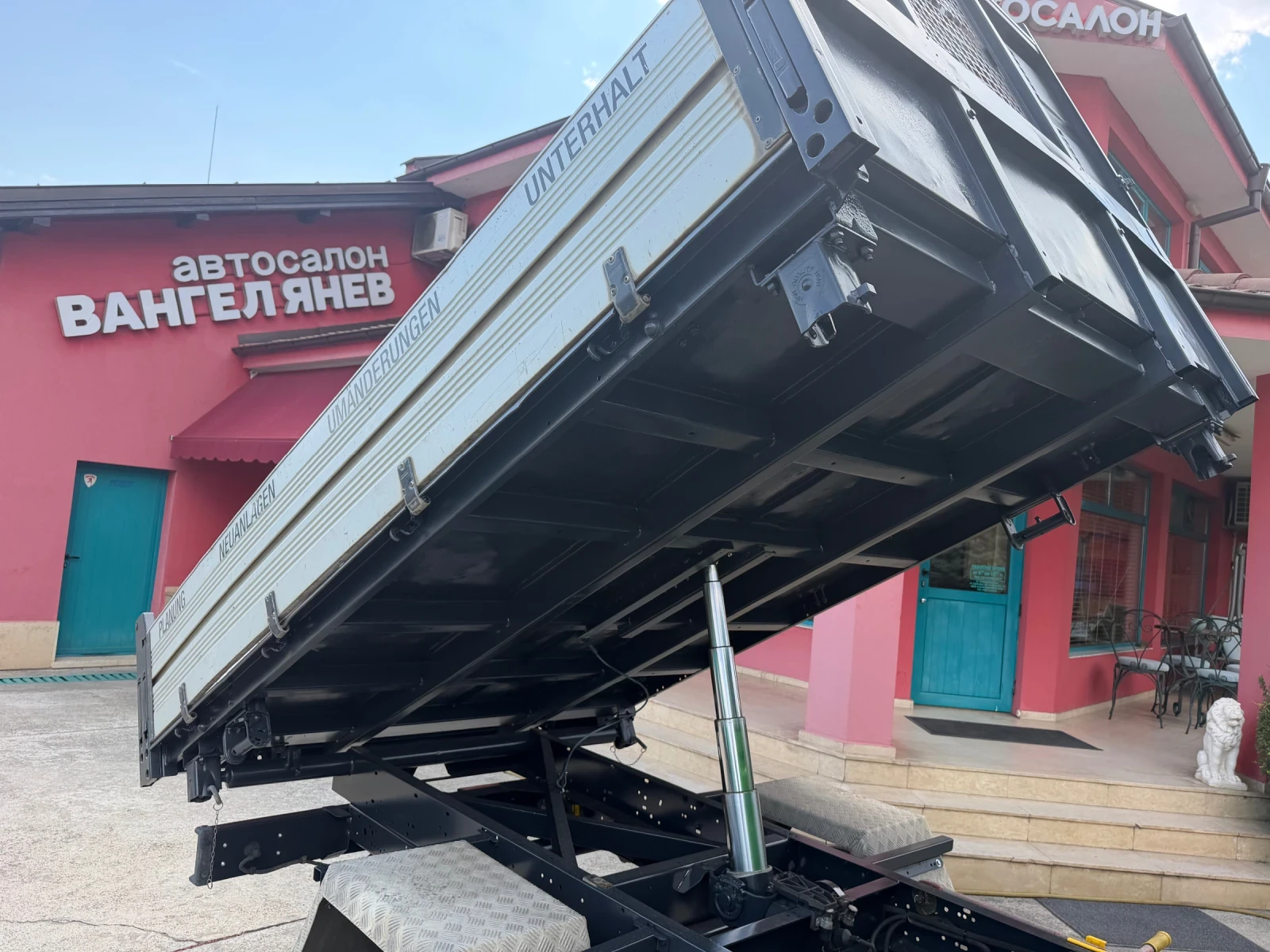 Iveco Daily 35C15* 3.0HPI* Тристранен самосвал* 3.10 метра кош, снимка 12 - Бусове и автобуси - 55332418