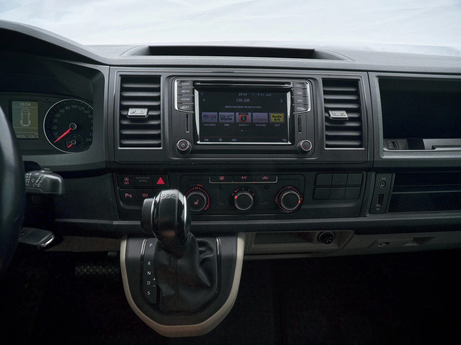 VW Transporter T6/MAXI/DSG, снимка 13 - Бусове и автобуси - 55546958