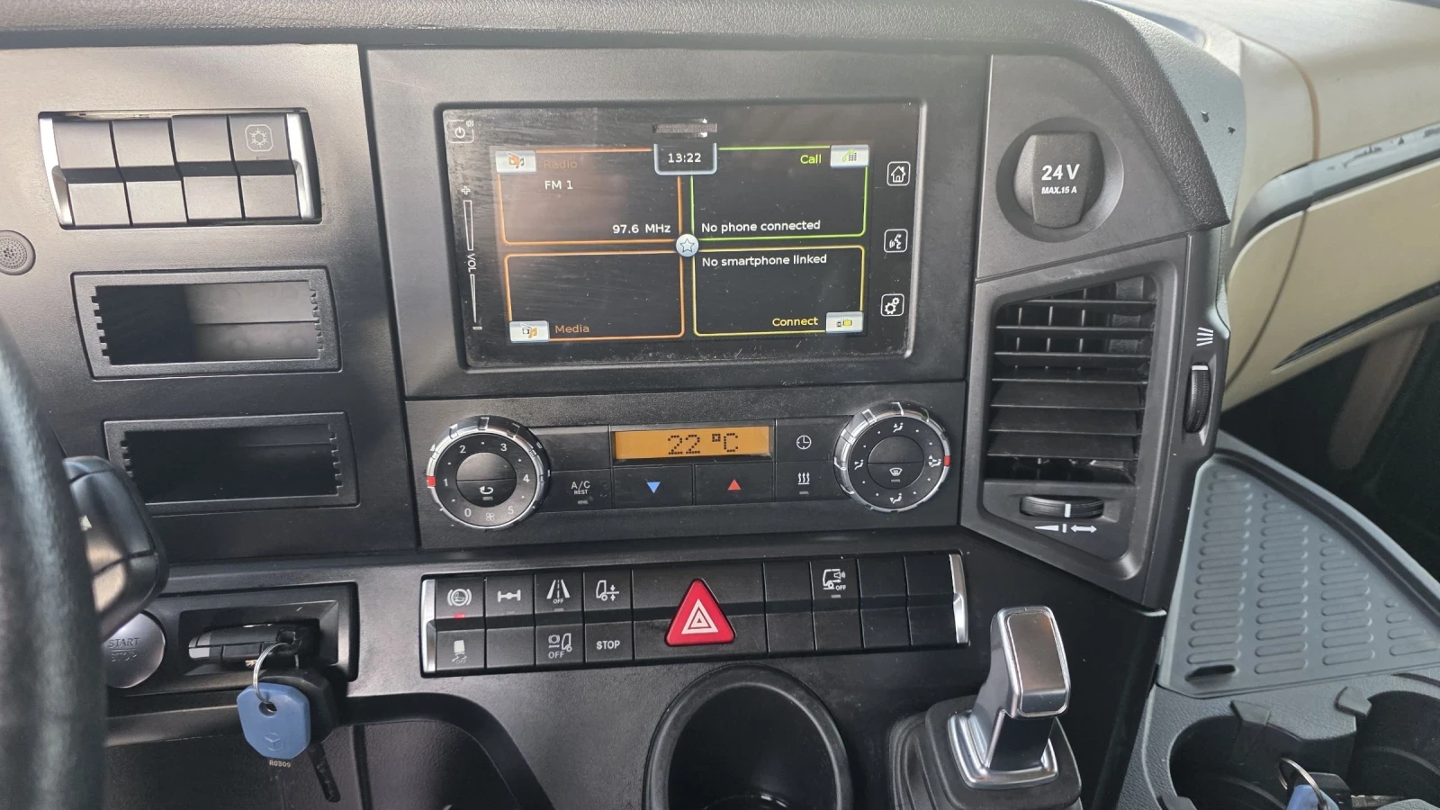 Mercedes-Benz Actros 18 46 EURO 6 | Mobile.bg   12