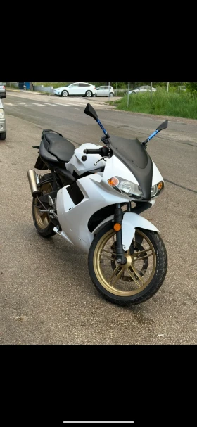 Обява за продажба на Yamaha Tzr ~3 000 лв. - изображение 1