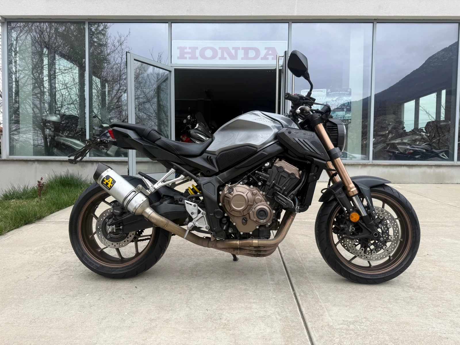 Honda Cb 2022 650 ABS / TC | Auto.bg — изображение 1