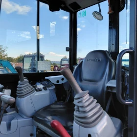 ����� Hitachi ZX30U-5A * �������� *  | Mobile.bg � ����� ������ 9