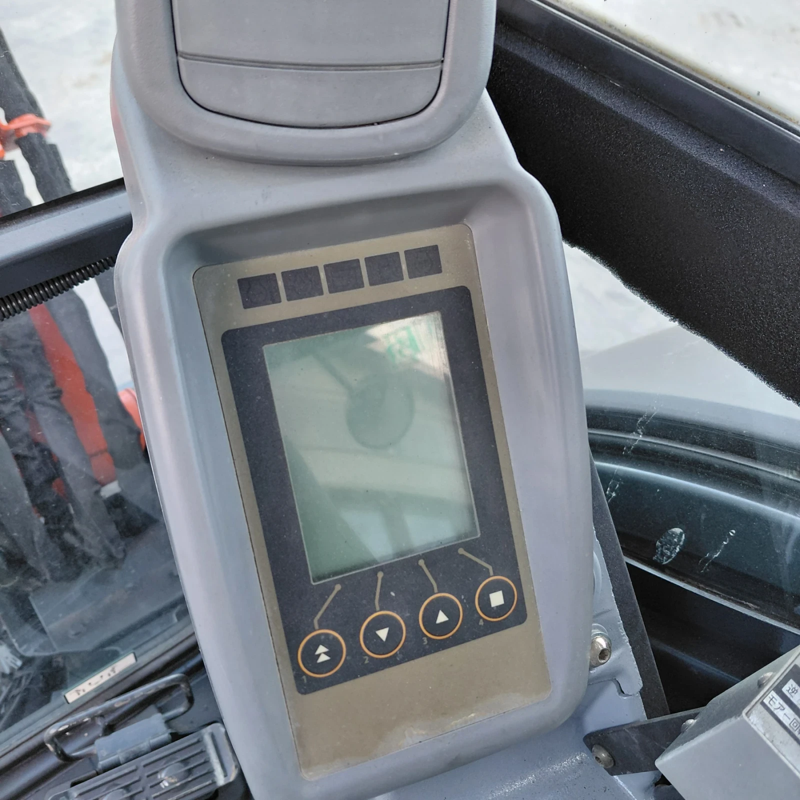 ����� Hitachi ZX30U-5A * �������� *  | Mobile.bg � ����������� 10