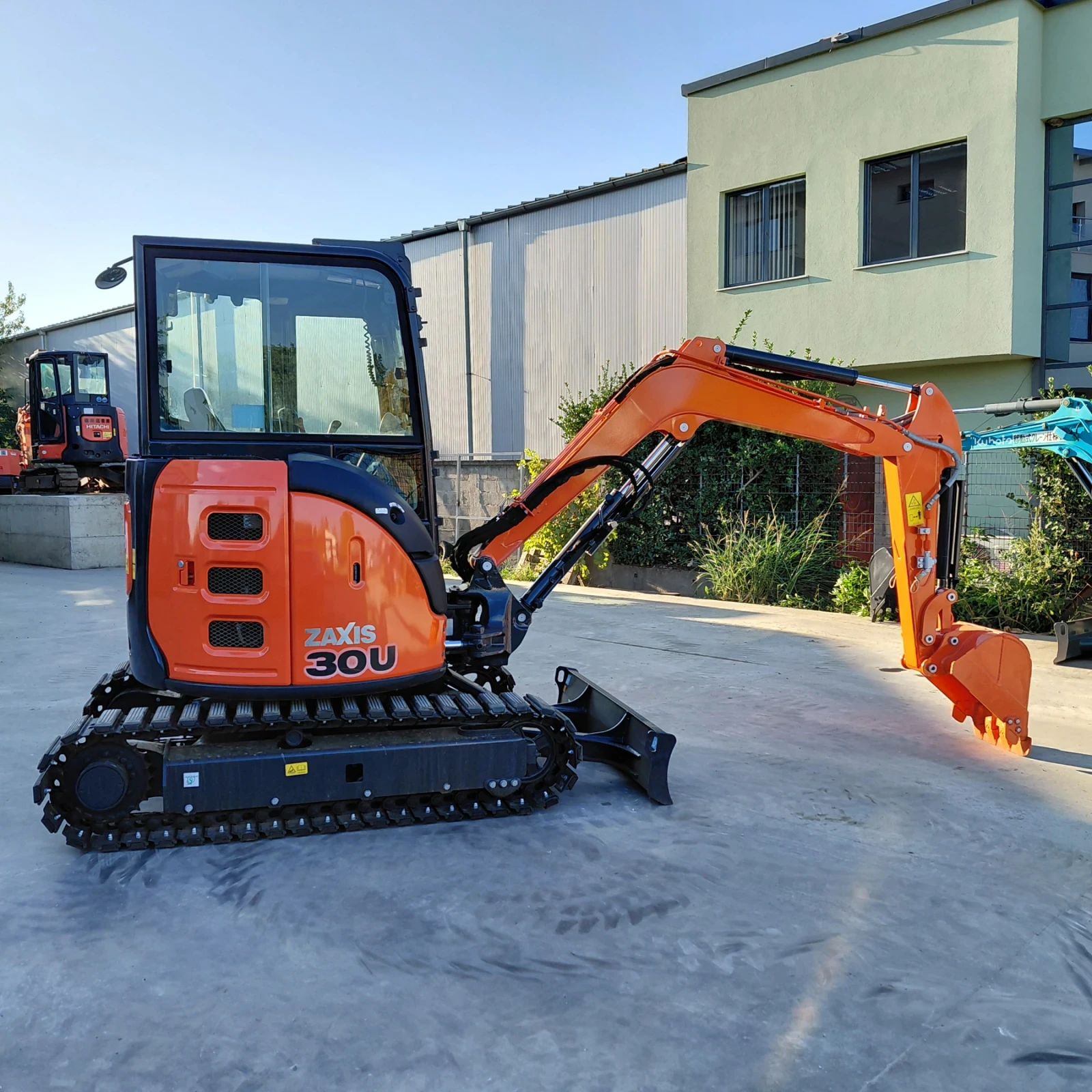 ����� Hitachi ZX30U-5A * �������� *  | Mobile.bg � ����������� 6