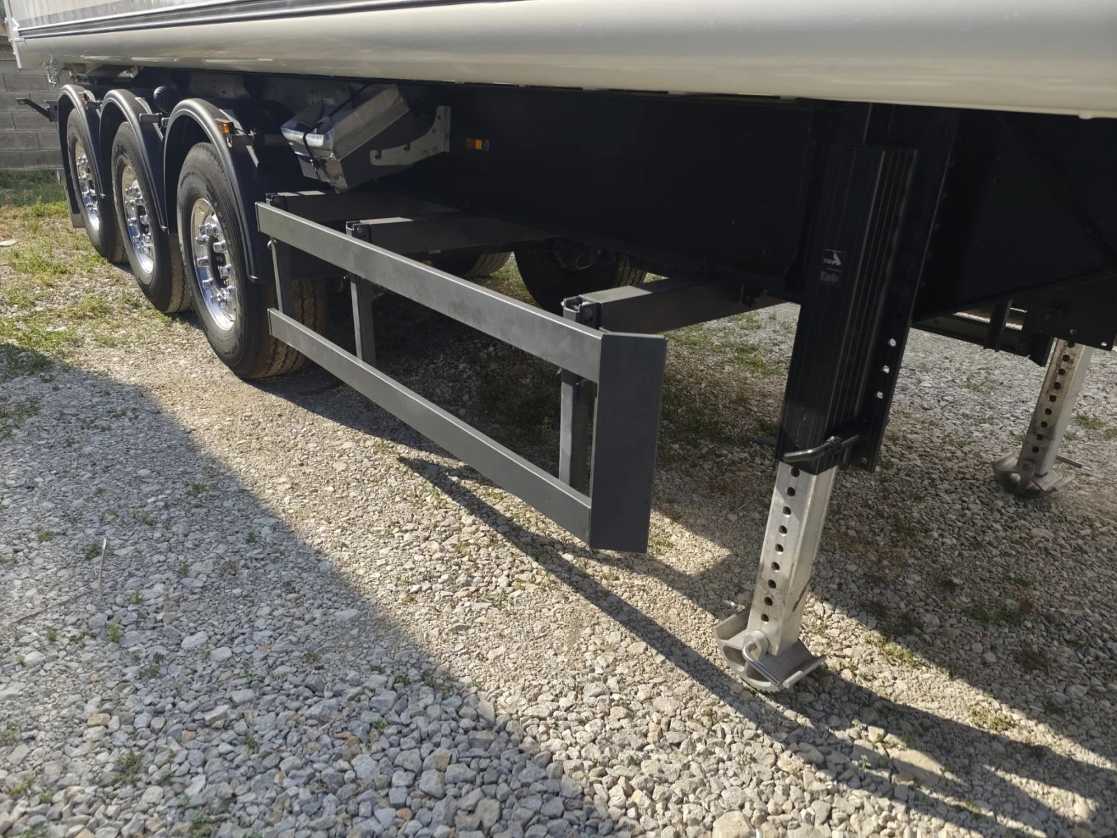 ����������� Schmitz SCB* S3D | Mobile.bg � ����������� 15