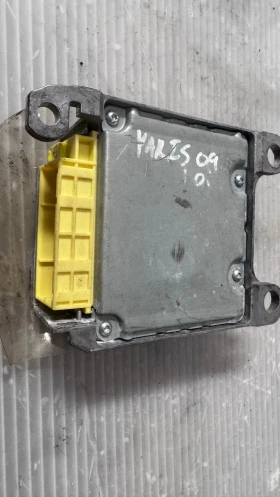 Airbag  /  /  a Toyota Yaris - 220749-105 / 89170-0D480 | Mobile.bg    2