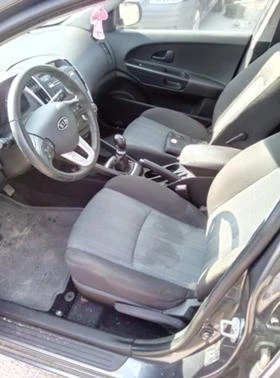 Kia Ceed 1.6, снимка 9
