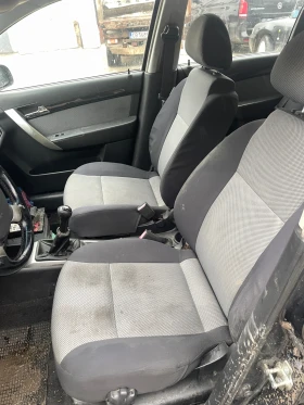 Chevrolet Aveo 1.2 i, снимка 10