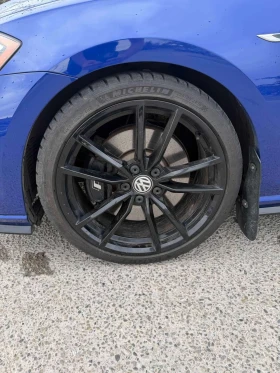 VW Golf R | ДИГИТАЛНО ТАБЛО | ПОДГРЕВ | CARFAX | ДВА КЛЮЧА, снимка 15