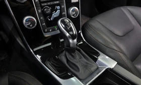 Volvo V60 Cross Country T5 AWD, снимка 12