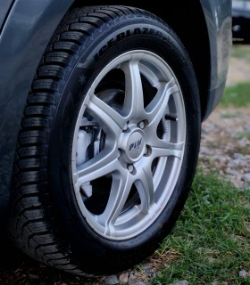VW Touran 1.9TDI(105)* 6-СКОРОСТИ* FACELIFT* НОВ ВНОС* , снимка 17