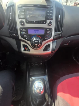 Hyundai I30 1.6 дизел 90к.с. топ топ топ  - 2600 € / 5085.16 лв. - 92607519 13