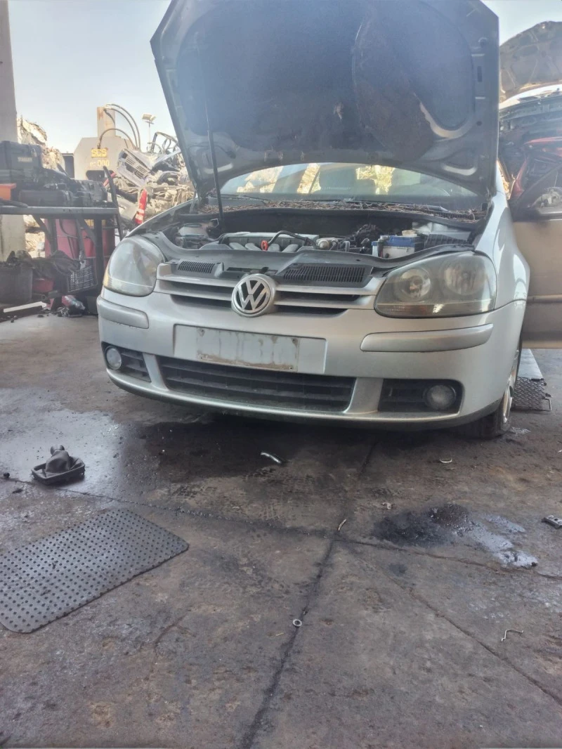 VW Golf Plus 2.0 , снимка 7 - Автомобили и джипове - 40260908