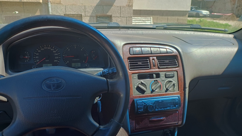 Toyota Avensis, снимка 1 - Автомобили и джипове - 46112234
