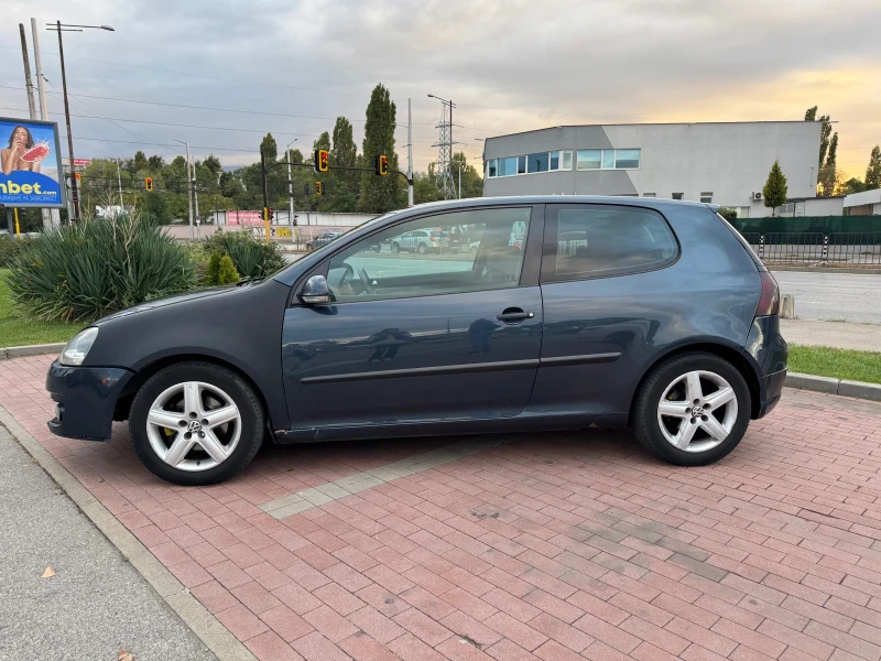 VW Golf 1.9tdi, снимка 4 - Автомобили и джипове - 47331250