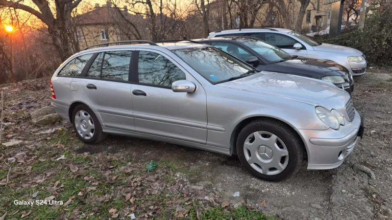 Mercedes-Benz C 220 2.2cdi FACE, снимка 14 - Автомобили и джипове - 47550524