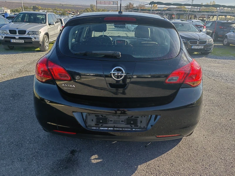 Opel Astra 1.4 i, снимка 6 - Автомобили и джипове - 47660960