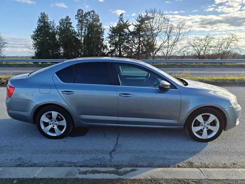 Skoda Octavia 2.0 TDI-150кс DSG Автоматик, снимка 7 - Автомобили и джипове - 48548285