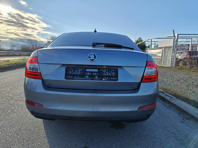 Skoda Octavia 2.0 TDI-150кс DSG Автоматик, снимка 8 - Автомобили и джипове - 48548285