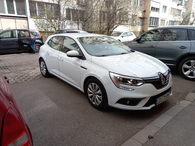 Renault Megane, снимка 1 - Автомобили и джипове - 49504144