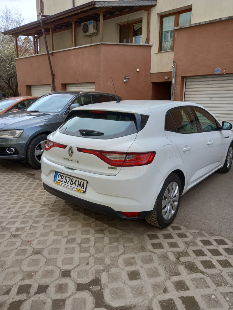 Renault Megane, снимка 12 - Автомобили и джипове - 49504144