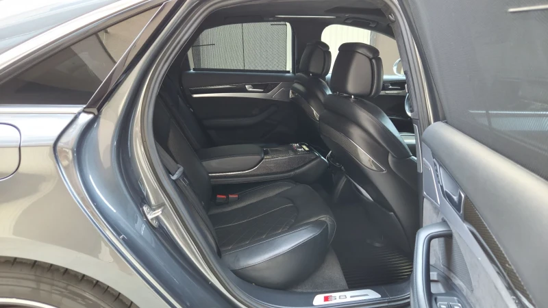 Audi S8 S8+ 605kc, снимка 9 - Автомобили и джипове - 51470449