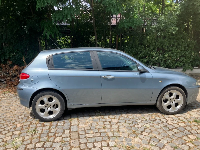Alfa Romeo 147, снимка 2 - Автомобили и джипове - 51644422