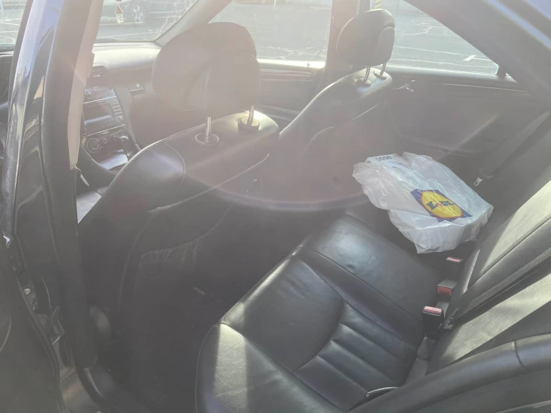 Mercedes-Benz C 270, снимка 9 - Автомобили и джипове - 53181999