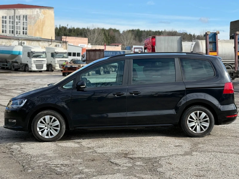 VW Sharan 2.0 TDI FACELIFT, снимка 8 - Автомобили и джипове - 53475217