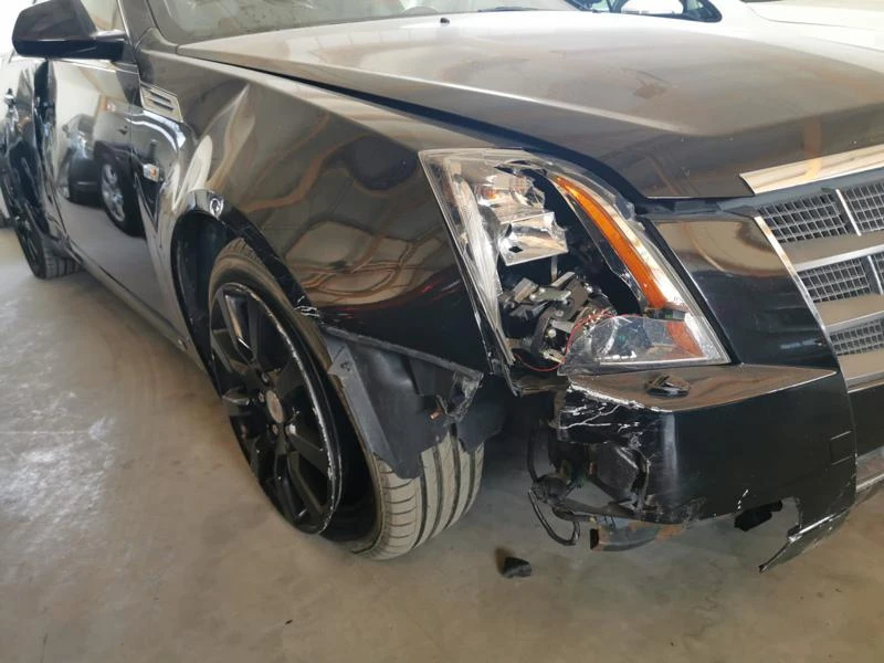 Cadillac Cts 3.6 AWD, снимка 2 - Автомобили и джипове - 28613791