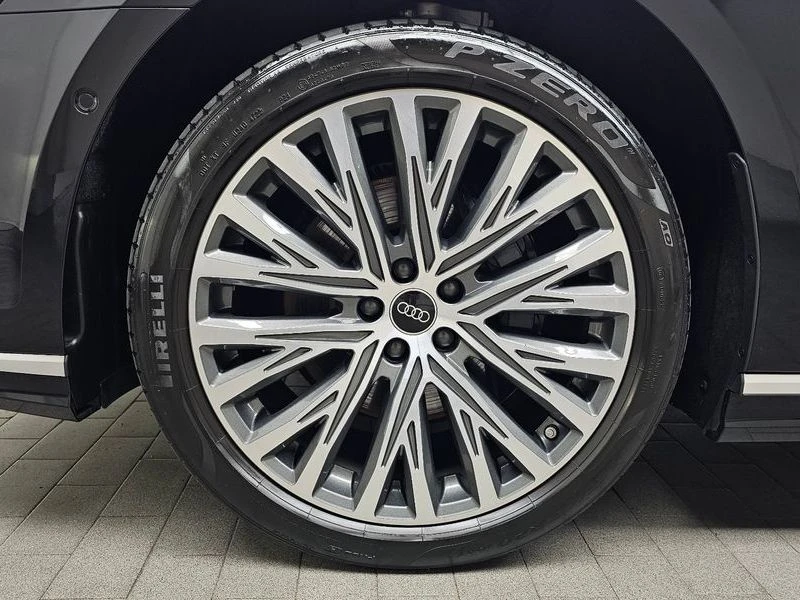 Audi A8 3.0 DMG Automatic, снимка 4 - Автомобили и джипове - 55450954
