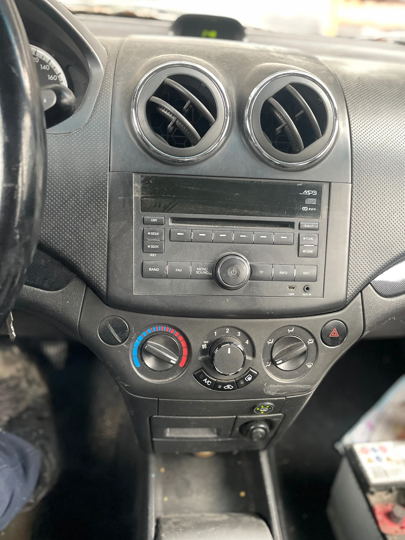 Chevrolet Aveo 1.2 i | Mobile.bg   12