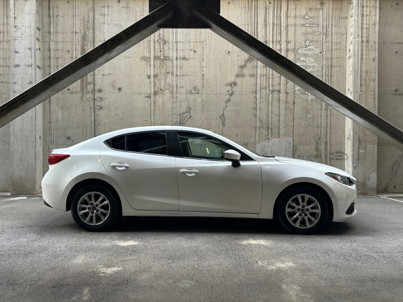 Mazda 3 2.0 SkyActive  | Mobile.bg � ����������� 1