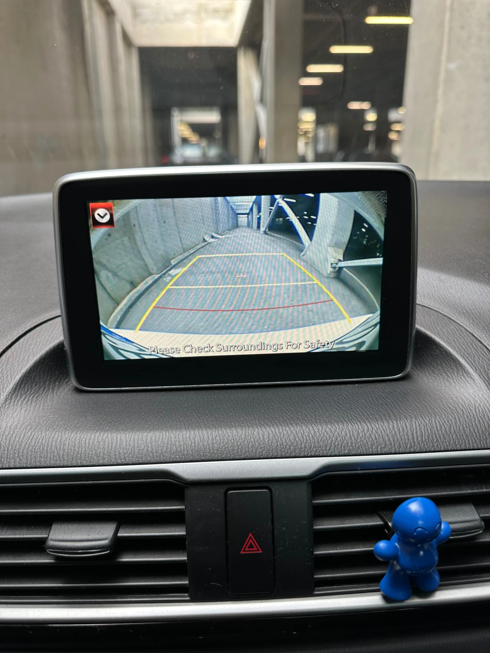 Mazda 3 2.0 SkyActive  | Mobile.bg � ����������� 11