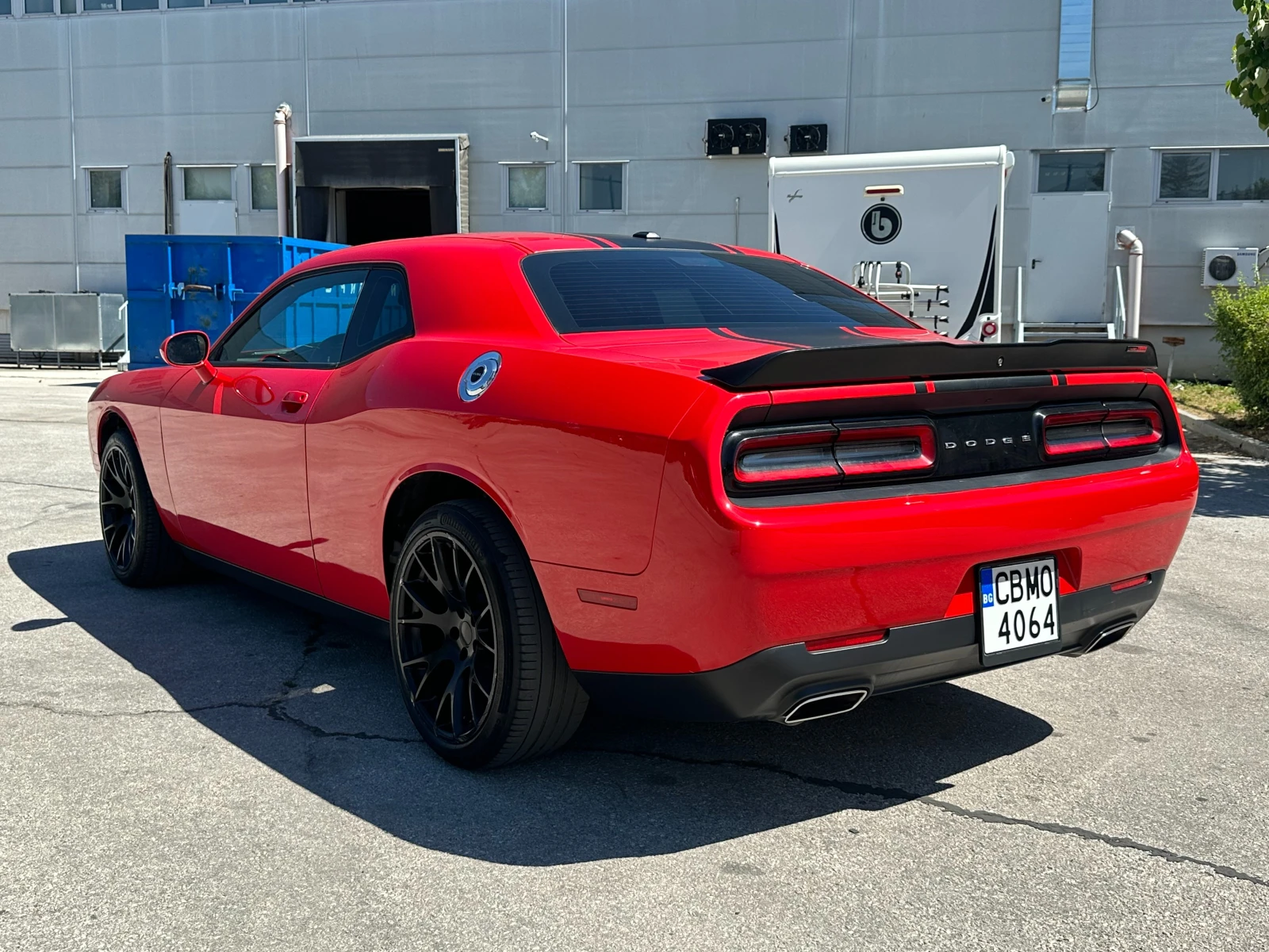 Dodge Challenger 3.6i 309кс 2020г - изображение 3